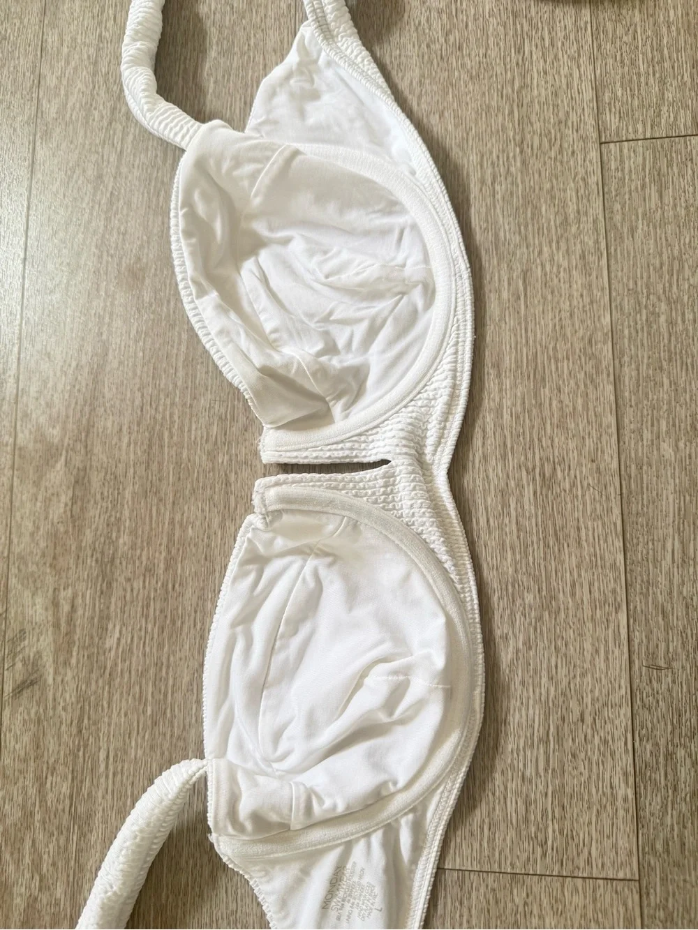 Monday Swimwear Clovelly Crinkle Bikini Top- White Sand Large
